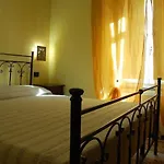 La Corte Di Lucina *
