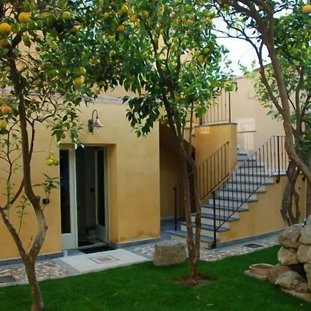 La Corte Di Lucina Terralba