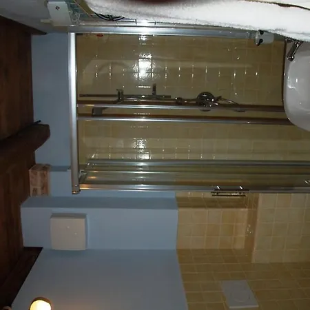 La Corte Di Lucina * 테랄바