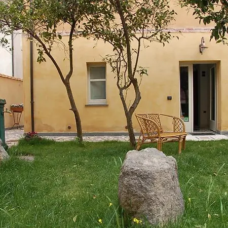 La Corte Di Lucina * Terralba