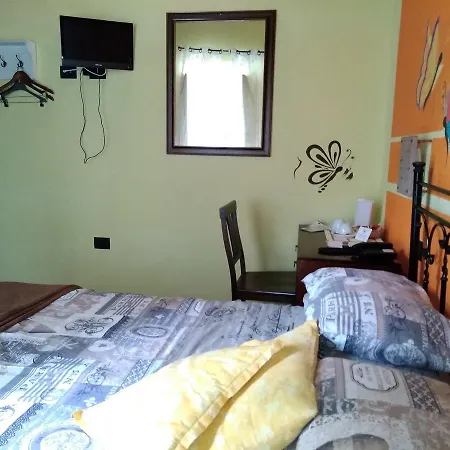 호텔 La Corte Di Lucina *