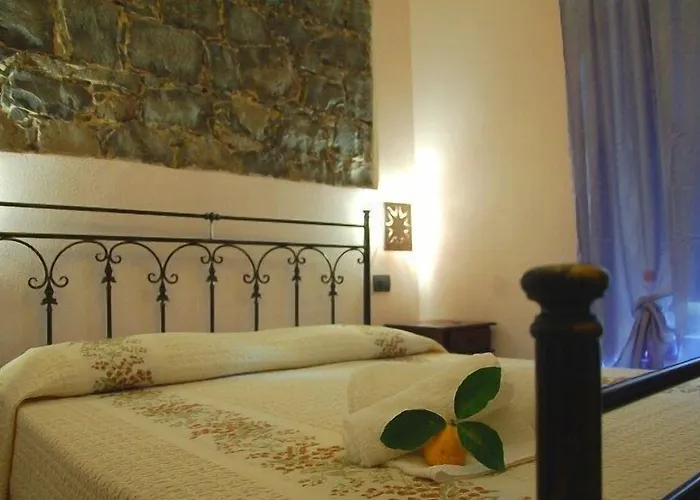 Hotell La Corte Di Lucina