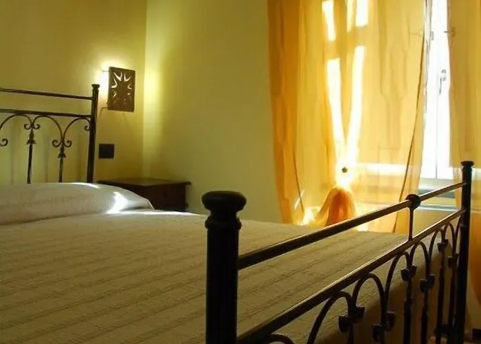 La Corte Di Lucina *