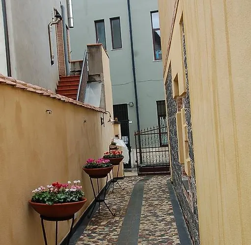 La Corte Di Lucina * Terralba