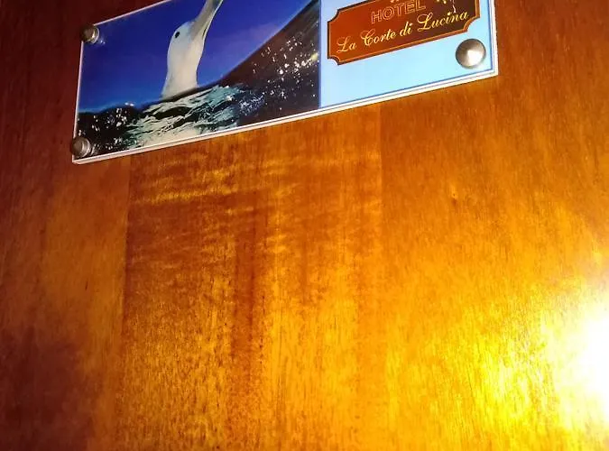 Hotell La Corte Di Lucina